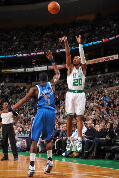 注重战术执 注重战术执