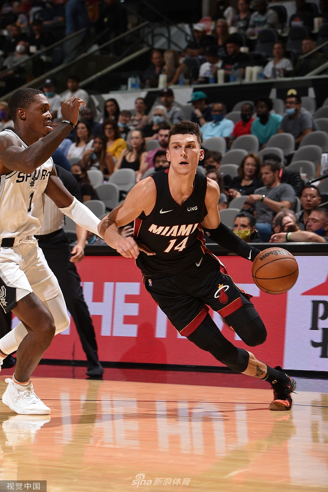 分给对手施 分给对手施