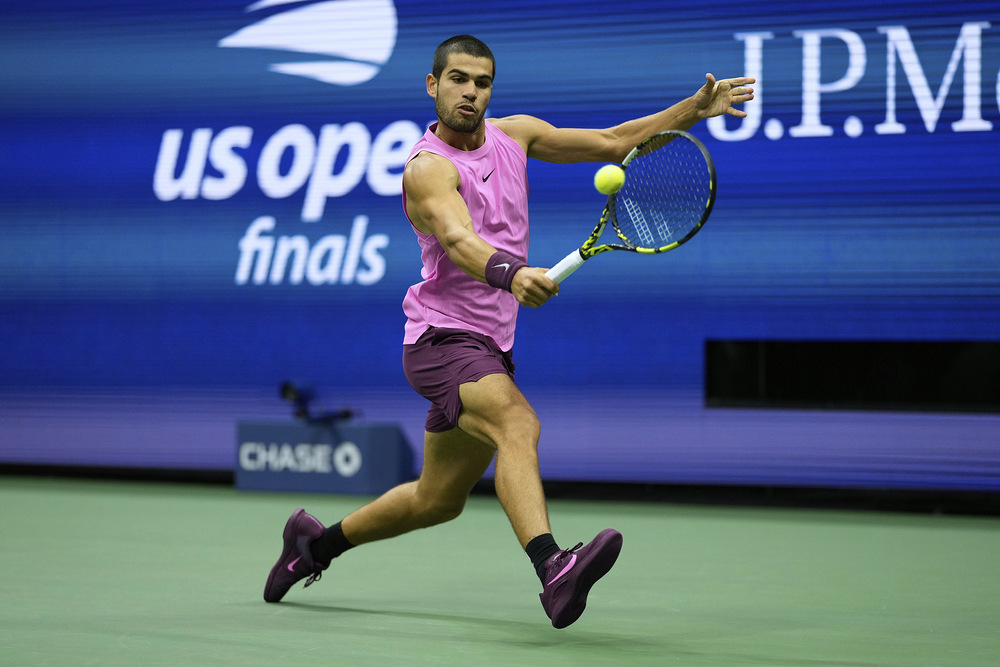 同时借助视 同时借助视